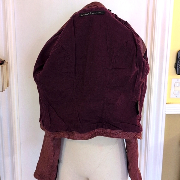 Levi's, genuine leather jacket, Capital, maroon, size M - Picture 11 of 16